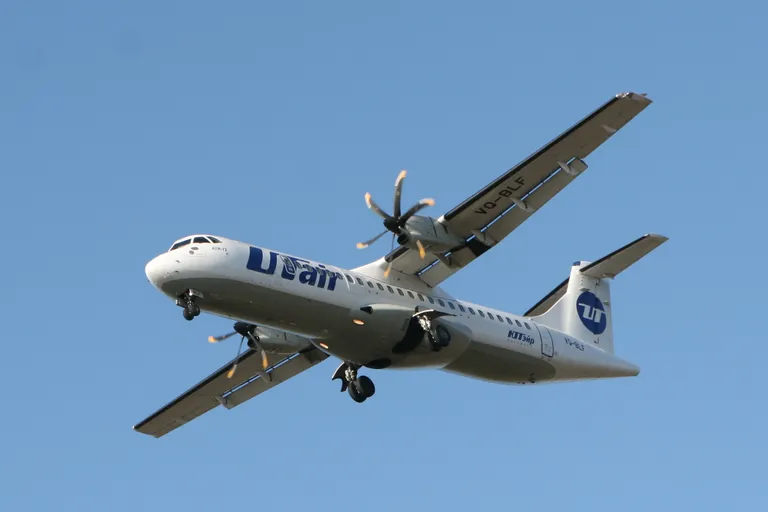 ATR 72-500. Pildil olev UTairi lennuk pole Iraani õnnetusega seotud.