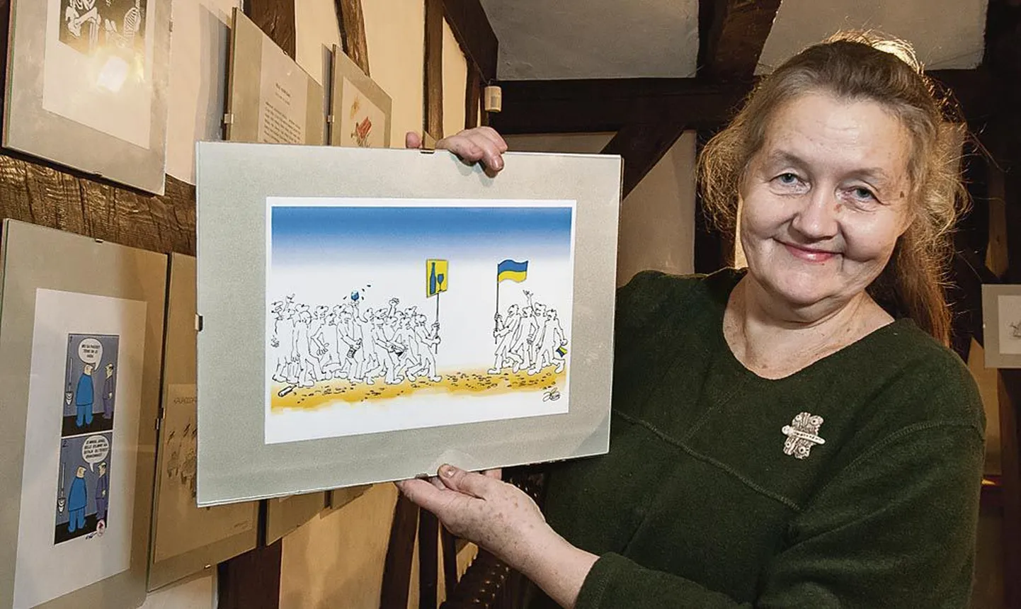 Gori konkursi võitja Hiie Ivanova oma võidutööga.