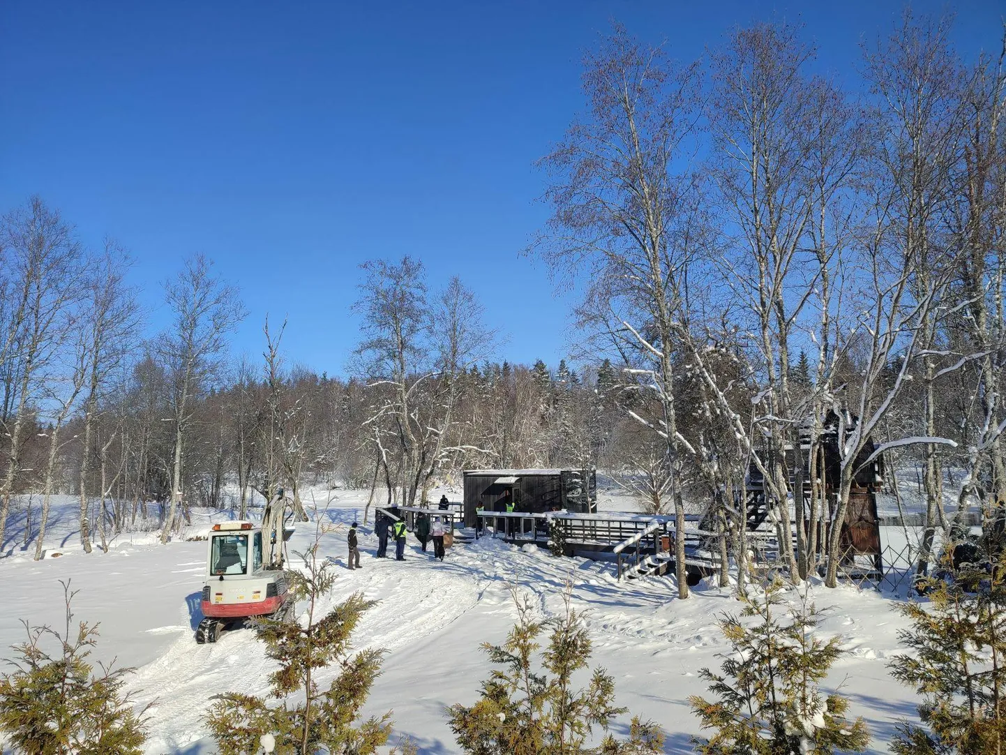Riigimaale rajatud eraäri teisaldatakse.