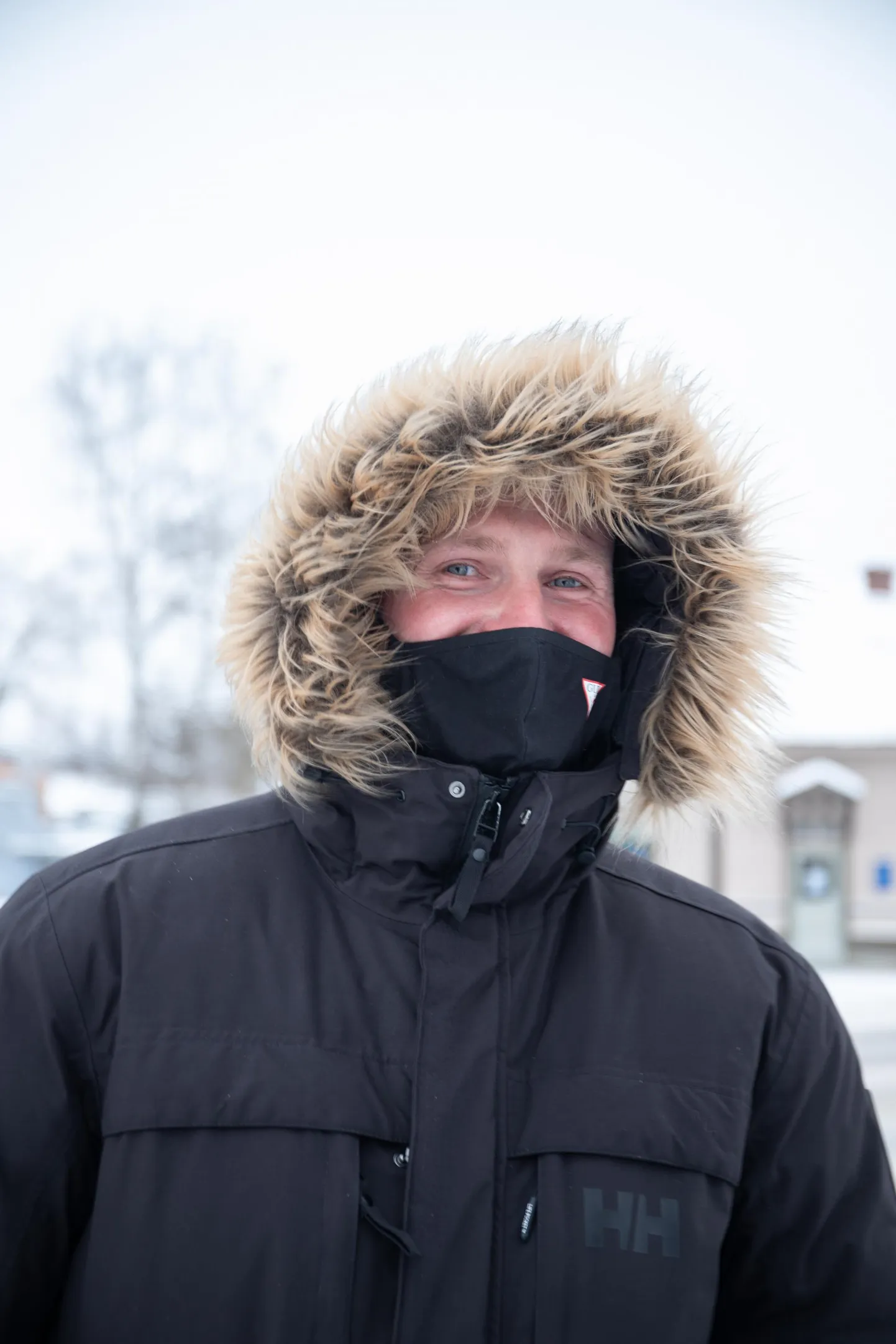 Pavel lasi kaks nädalat tagasi Väike-Maarjas õhku ühe raketi.
