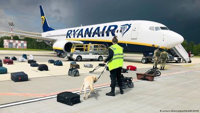 Самолет Ryanair после принудительной посадки в Минске