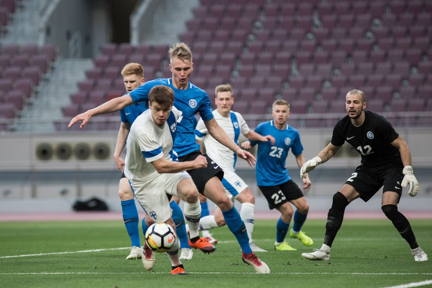 Fotomeenutus Eesti-Soome kohtumisest 11. jaanuaril, mille eestlased võitsid 2:1.