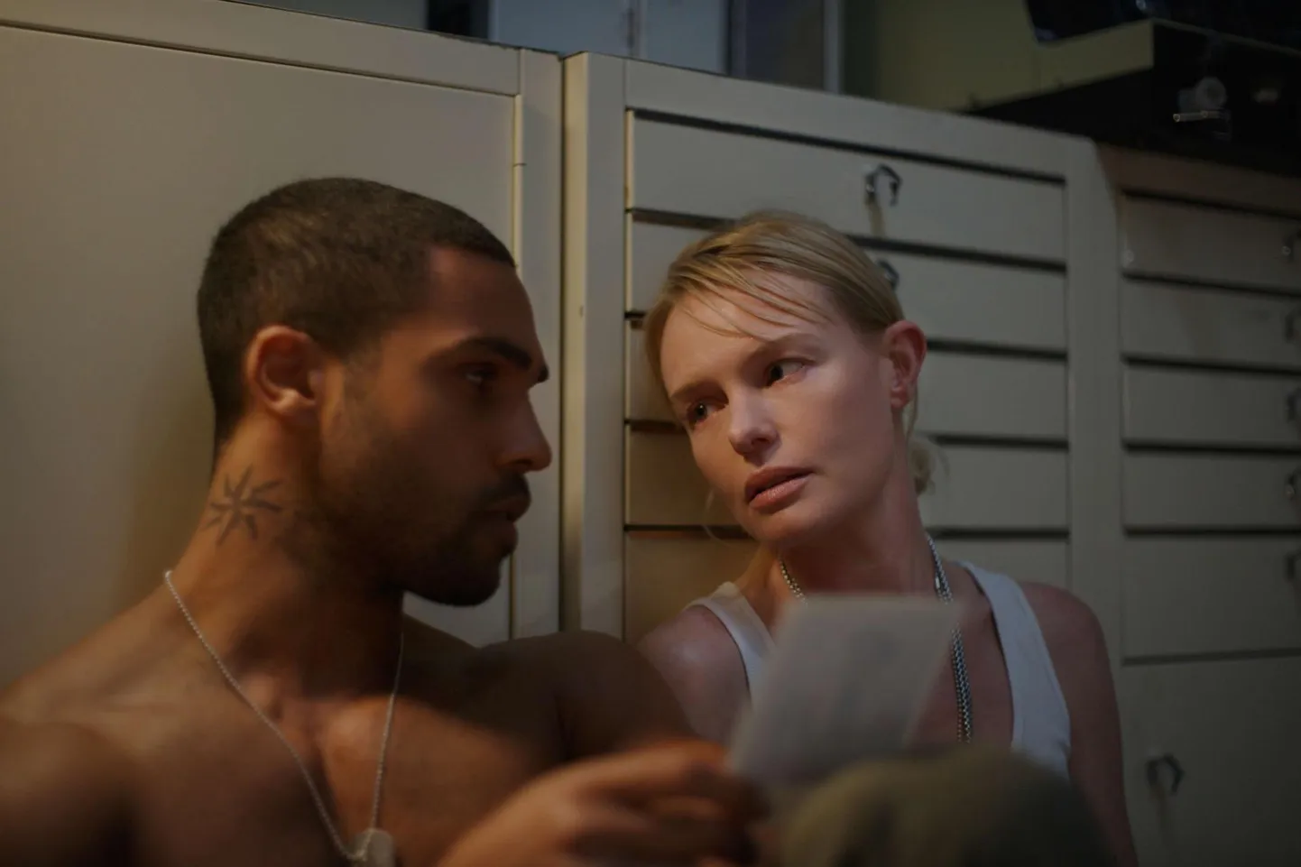 «Viimane vahipost»: filmi põhilist duetti esitavad Lucien Laviscount ja Kate Bosworth.