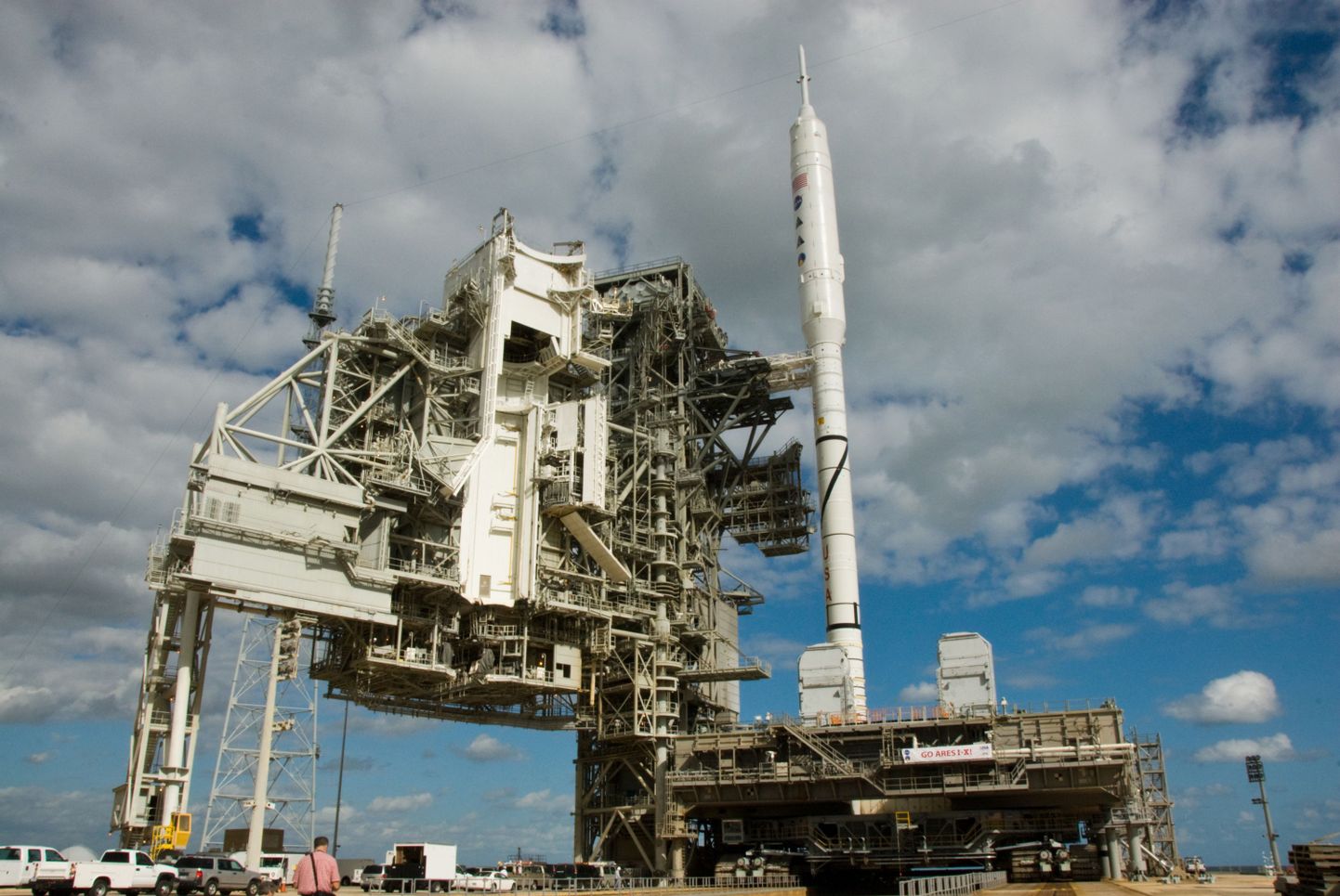 Rakett Ares I-X Floridas Kennedy-nimelises kosmosekeskuses.