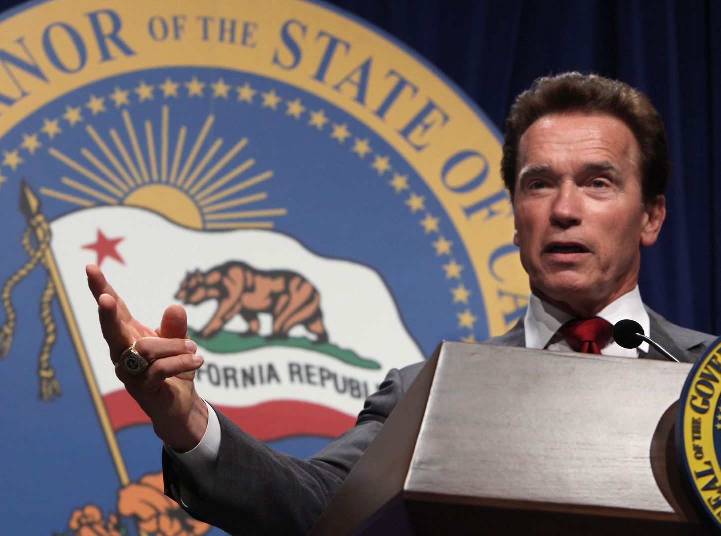 Califrnia kuberner Arnold Schwarzenegger.
