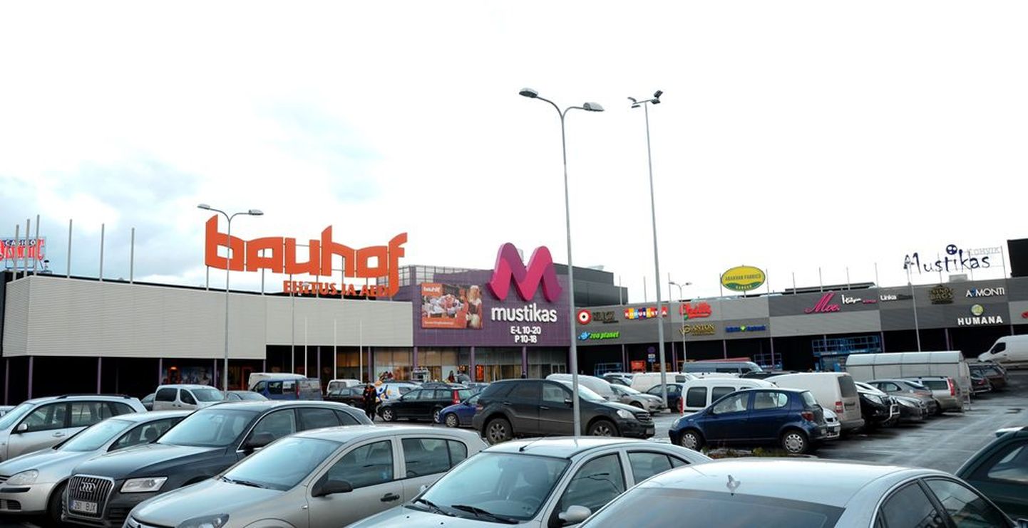 Открытие магазина Bauhof в торговом центре Mustikas.