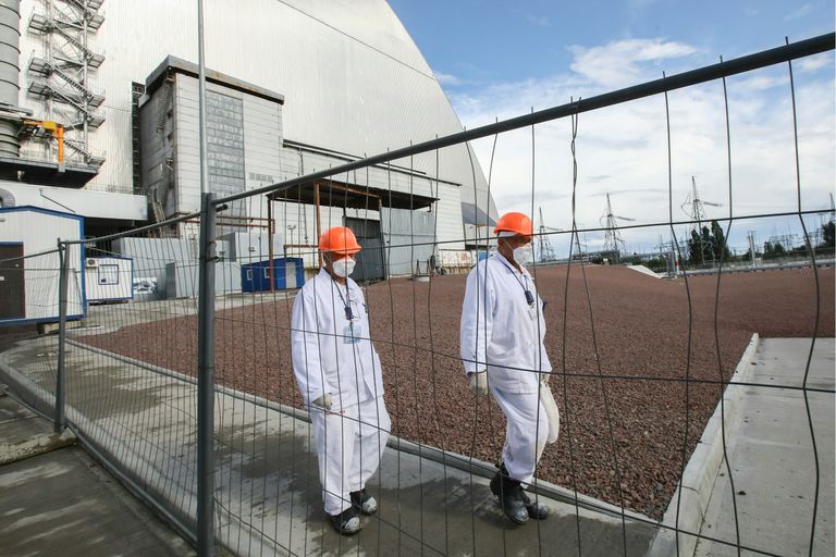 Ukraina Tšornobõli tuumajaama 4. reaktor tänapäeval, olles betoonkatte all