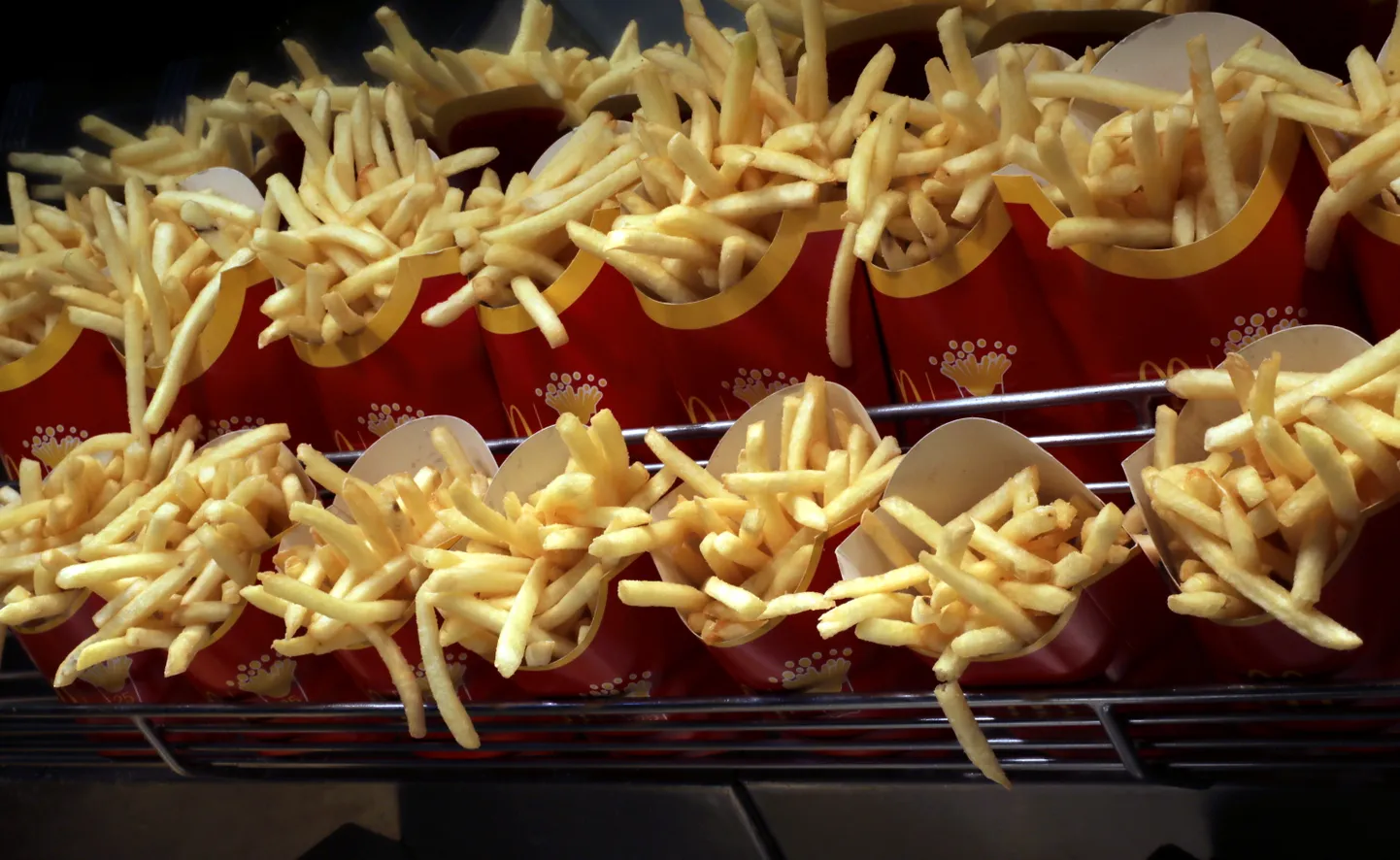 Restorāna "McDonald's" virtuve Zigfrīda Annas Meierovica bulvārī.