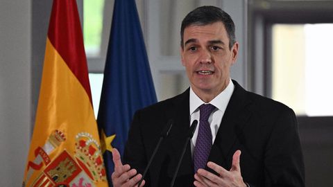 Ciešas attiecības ar Ķīnu ir ES interesēs, paziņo Spānijas premjers