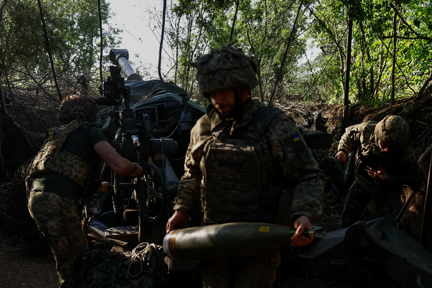 Ukraina sõdurid rindel Donetski oblastis.
