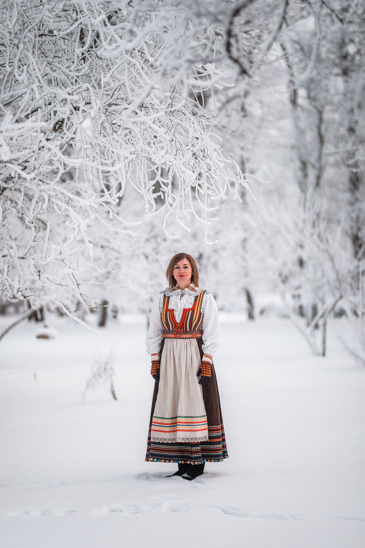 SAAREMAA ILUPILTIDEL astub modellina üles ka turismijuht Helina Andruškevitšus ise.