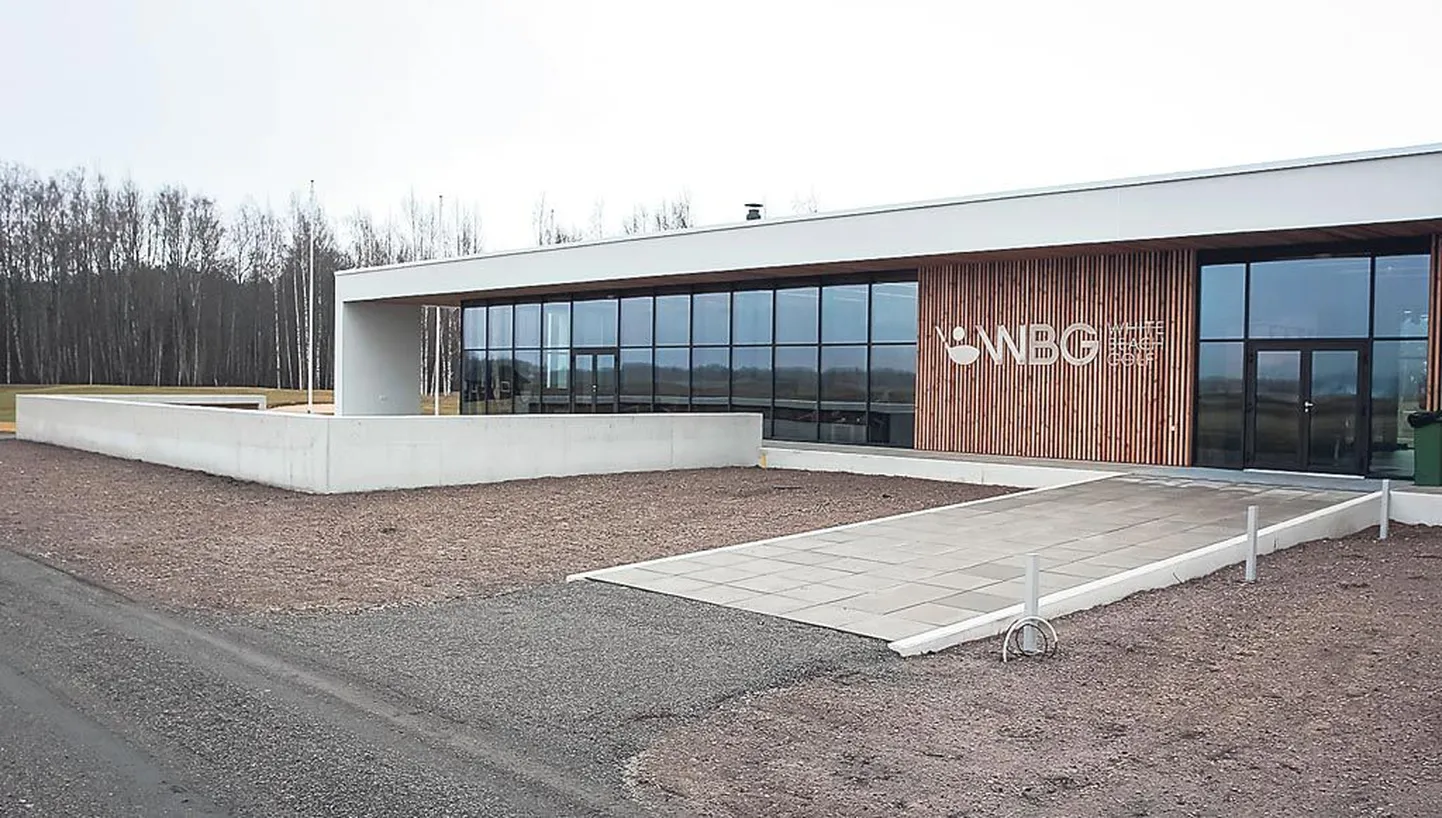Valgeranna golfiklubi hoone majandamisega hakkab tegelema golfiväljaku omanik White Beach Develompent AS.