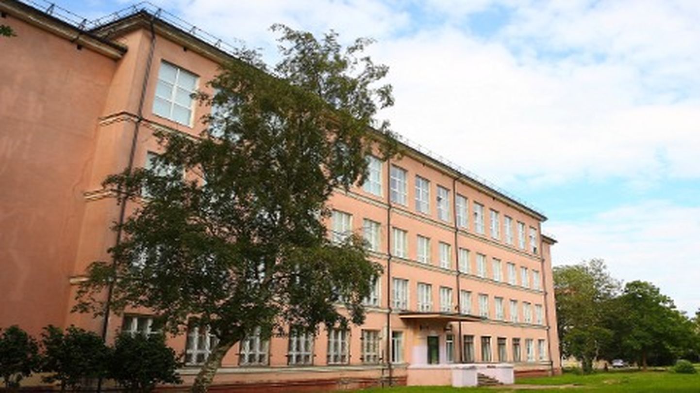 Narva Peetri Kool.