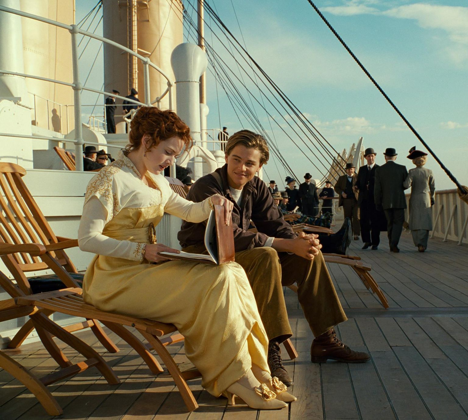 Nägusad filmitähed: Kate Winslet ja Leonardo DiCaprio «Titanicus».