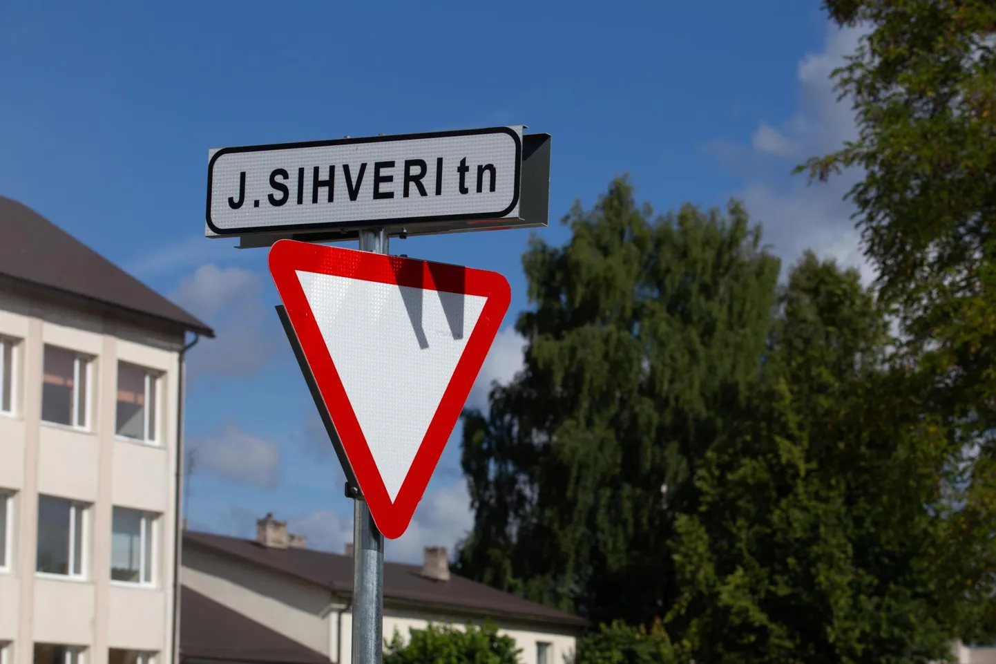 Jaan Sihveri tänavast saab Kesk tänav.
