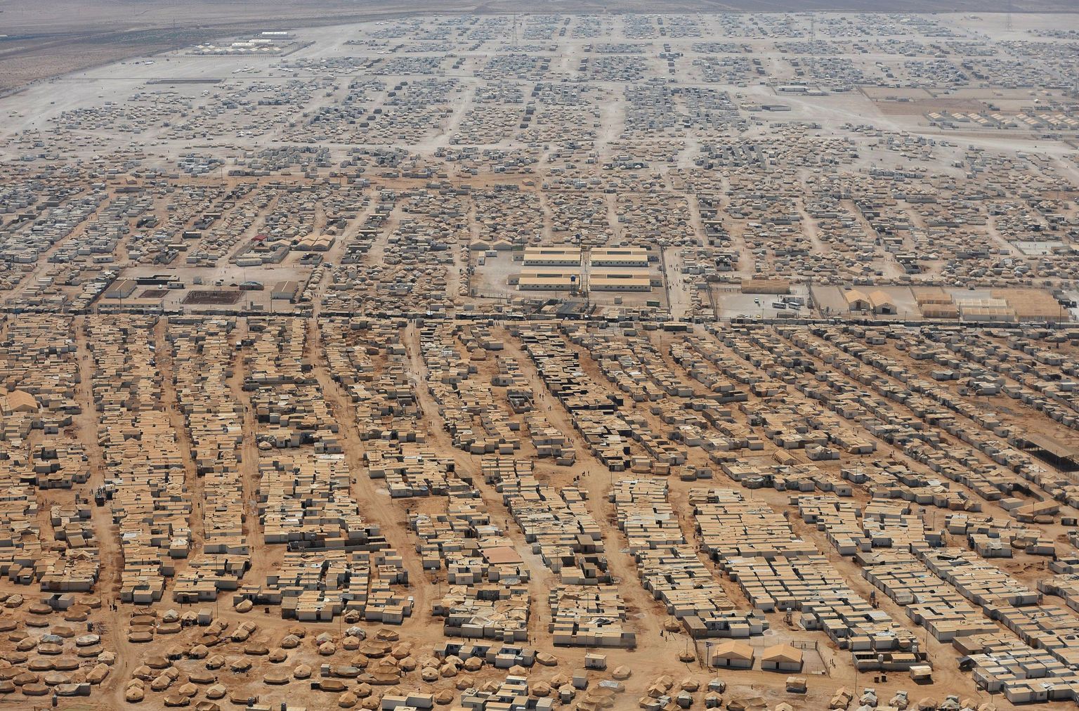 Aerofoto Jordaanias asuvast Zataari põgenikelaagrist.