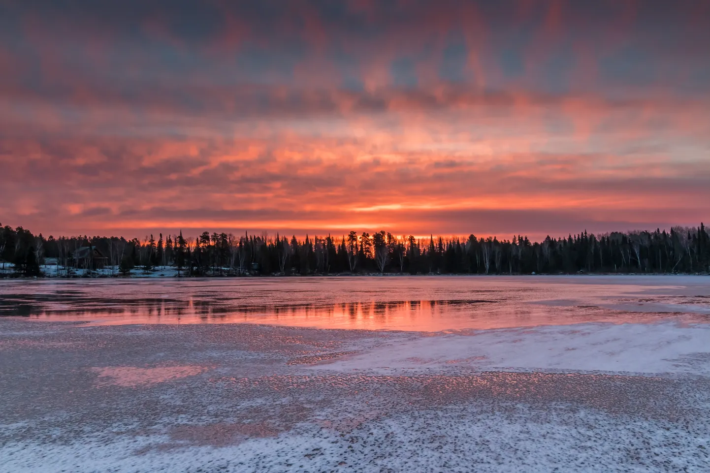 Nädal toob märke tuleviku suundumustest ning lõppeb väga romantiliselt.