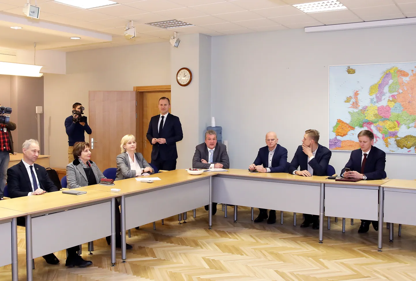 Встреча по формированию правительства Гобземса