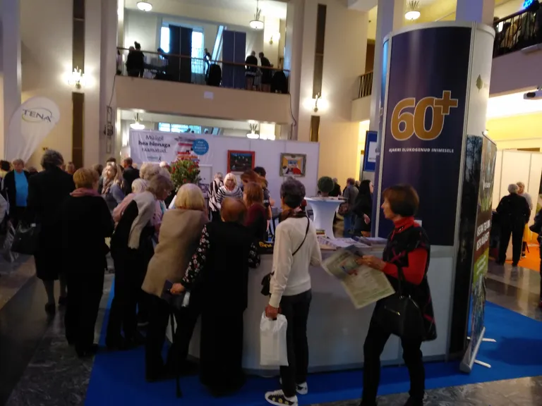 60+ festival Salme kultuurikeskuses.