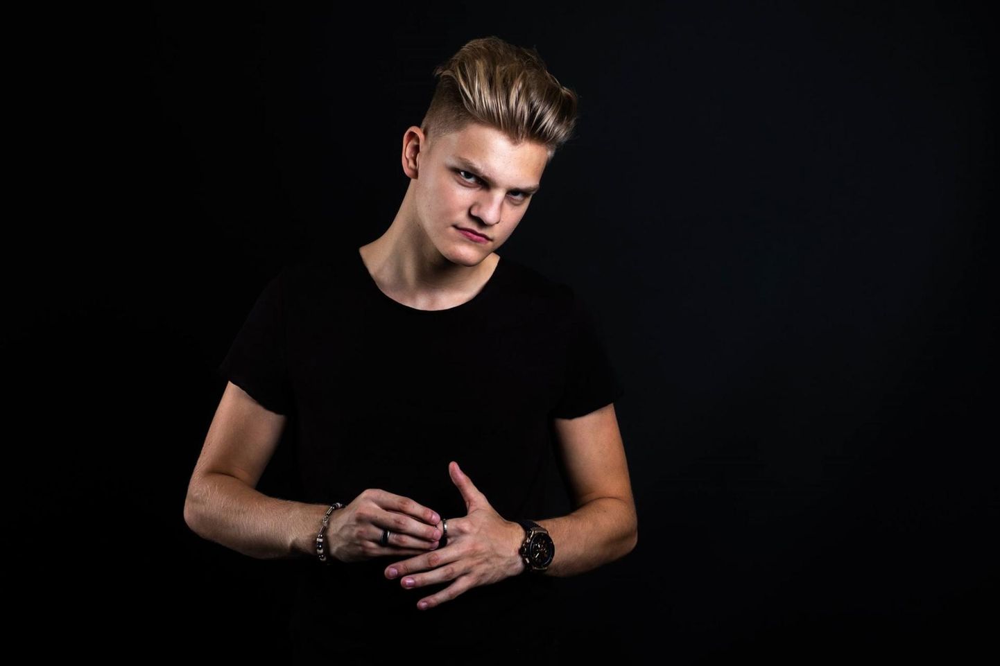 Valgast pärit Brandon Bogatšov on Eestis tunnustatud DJ. Nüüd toob ta Eestisse ilmakuulsa Ran-D. 