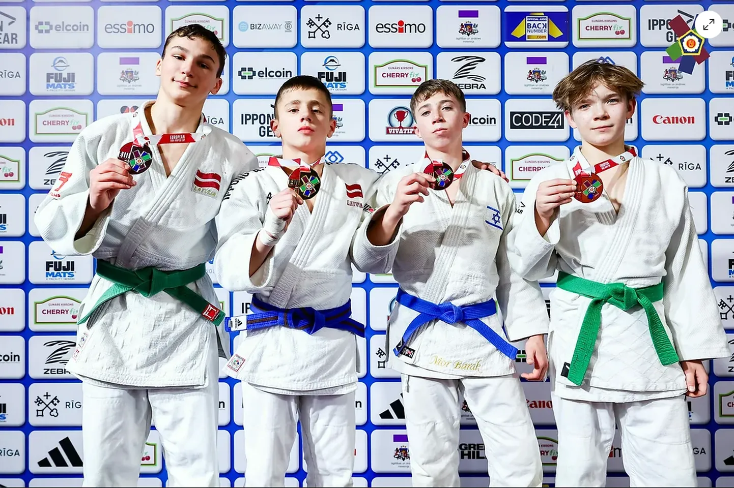 Kuni 15-aastastele korraldatakse Euroopa karikaetappe esimest aastat, mis tähendab, et Mattias Aali (paremal) pronksmedal on Eestile selle arvestuse esimene medalivõit.