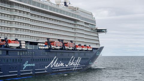 V Rigi pozdravili stotisočega potnika križarke v tej sezoni