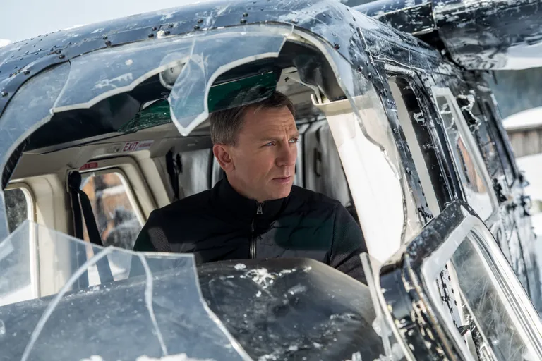 Daniel Craig James Bondina filmis «Spectre»