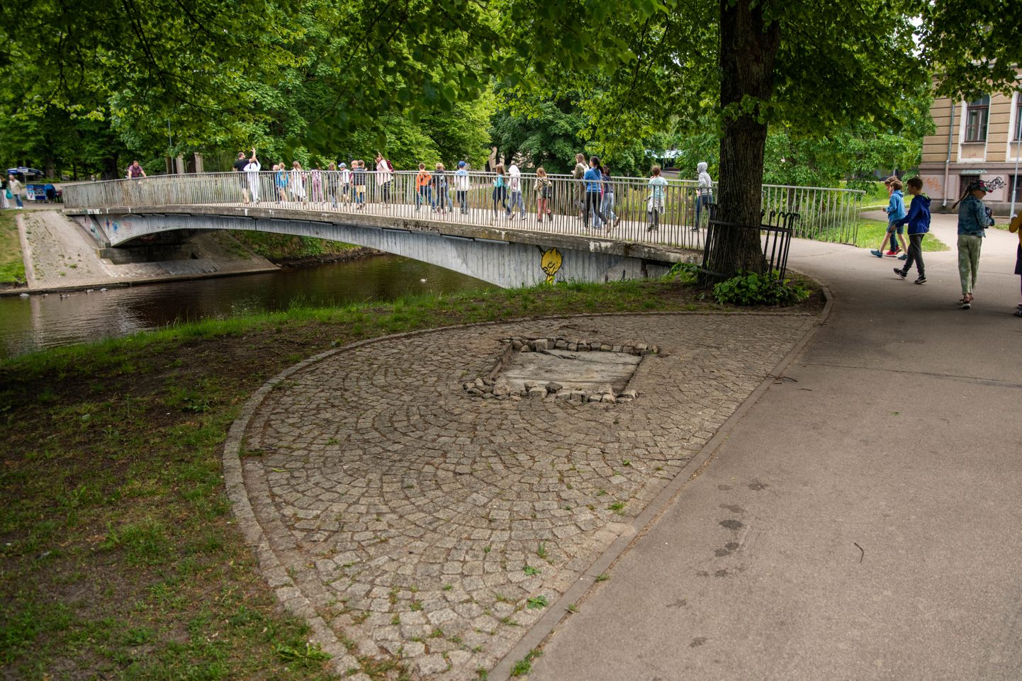 Rīgā no Kronvalda parka pārvietots Puškina piemineklis