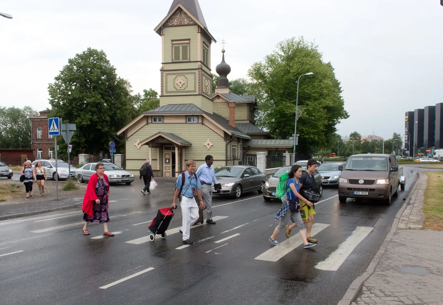 Väga kõrge riskiga on Ahtri tänava ülekäigurajad, kus on viga saanud kus inimest.