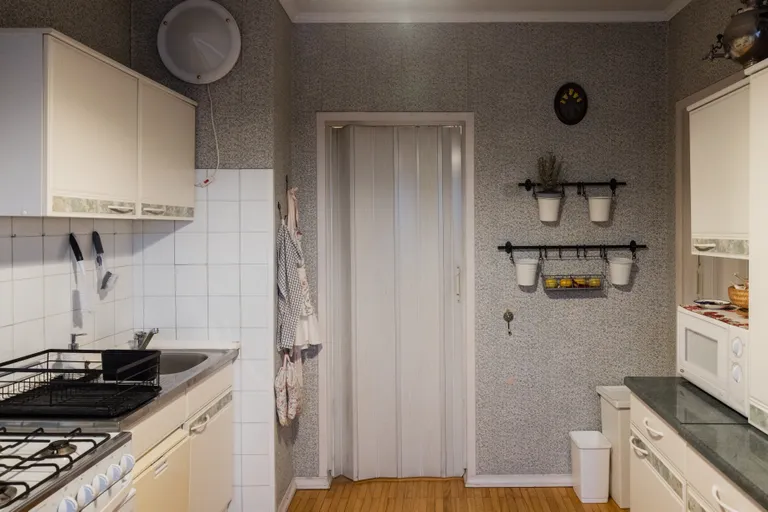 Köök enne uuendustöid.