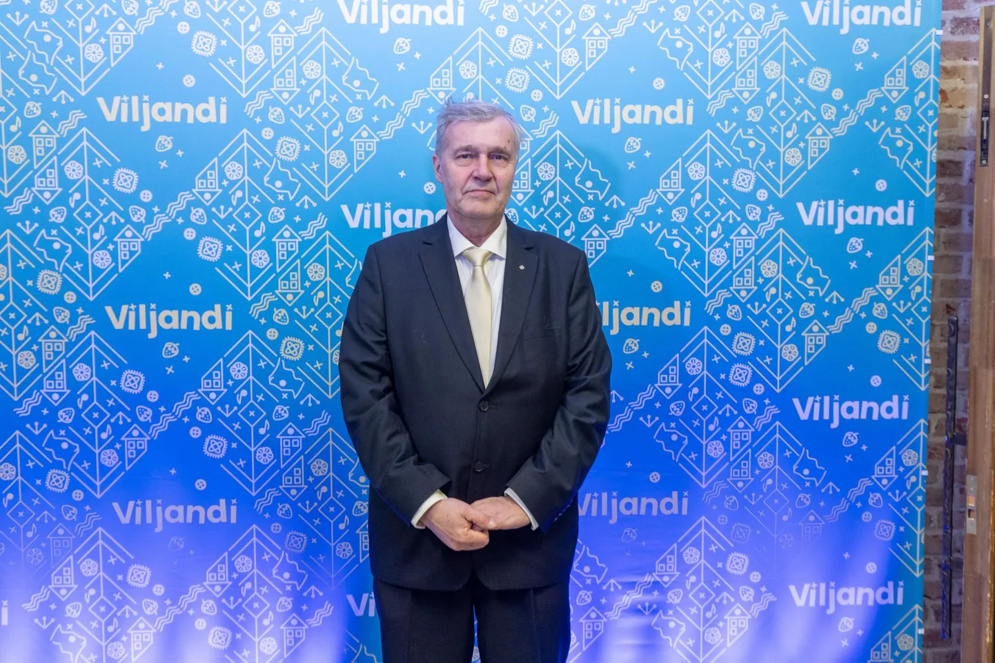 Tonio Tamra panustas kahe aastakümne jooksul väga palju Viljandi kultuuri sisulisse ja materiaalsesse arendamisse. Ta aitas luua ja juhtis mitut suurt muusikakollektiivi, aga oli ka olulises rollis mitme kultuurirajatiste püstitamisel.