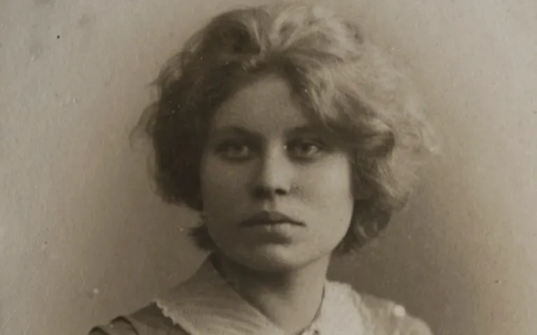 Alma Ostra-Oinas