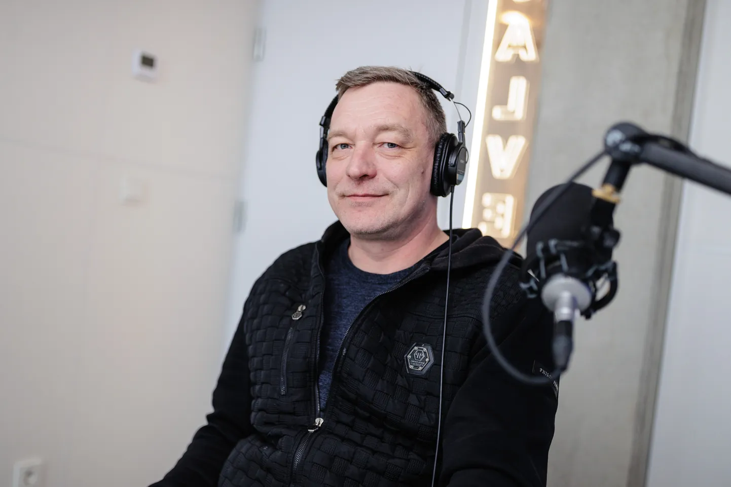 Vägeva teatritaustaga lavastaja Ain Mäeots võttis ette Eduard Bornhöhe armastatud jutu.