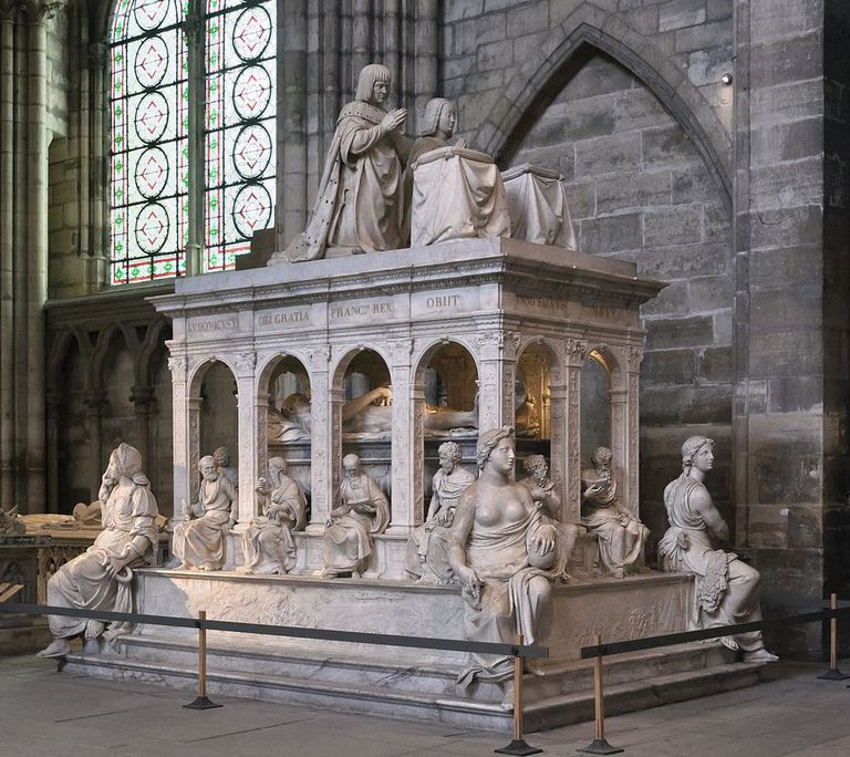 Prantsuse kuninga Louis XII ja Anne de Bretagne'i haud Pariis Saint Denis katedraalis