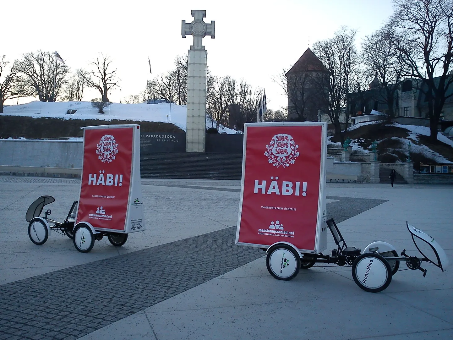 Masskampaania.net plakatid Vabaduse väljakul