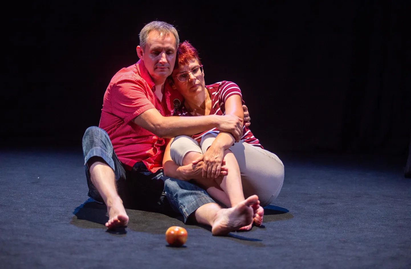 Seasaare teater toob lavale tantsulavastuse «Synopsis».