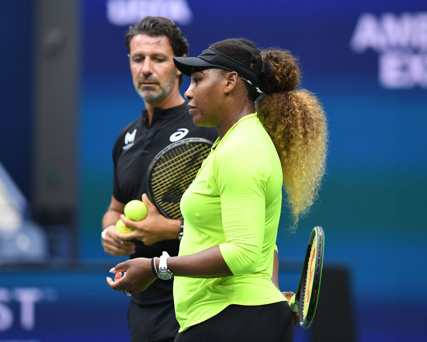 Prantslasest tennisetreener Patrick Mouratoglou oma õpilase Serena Williamsiga.
