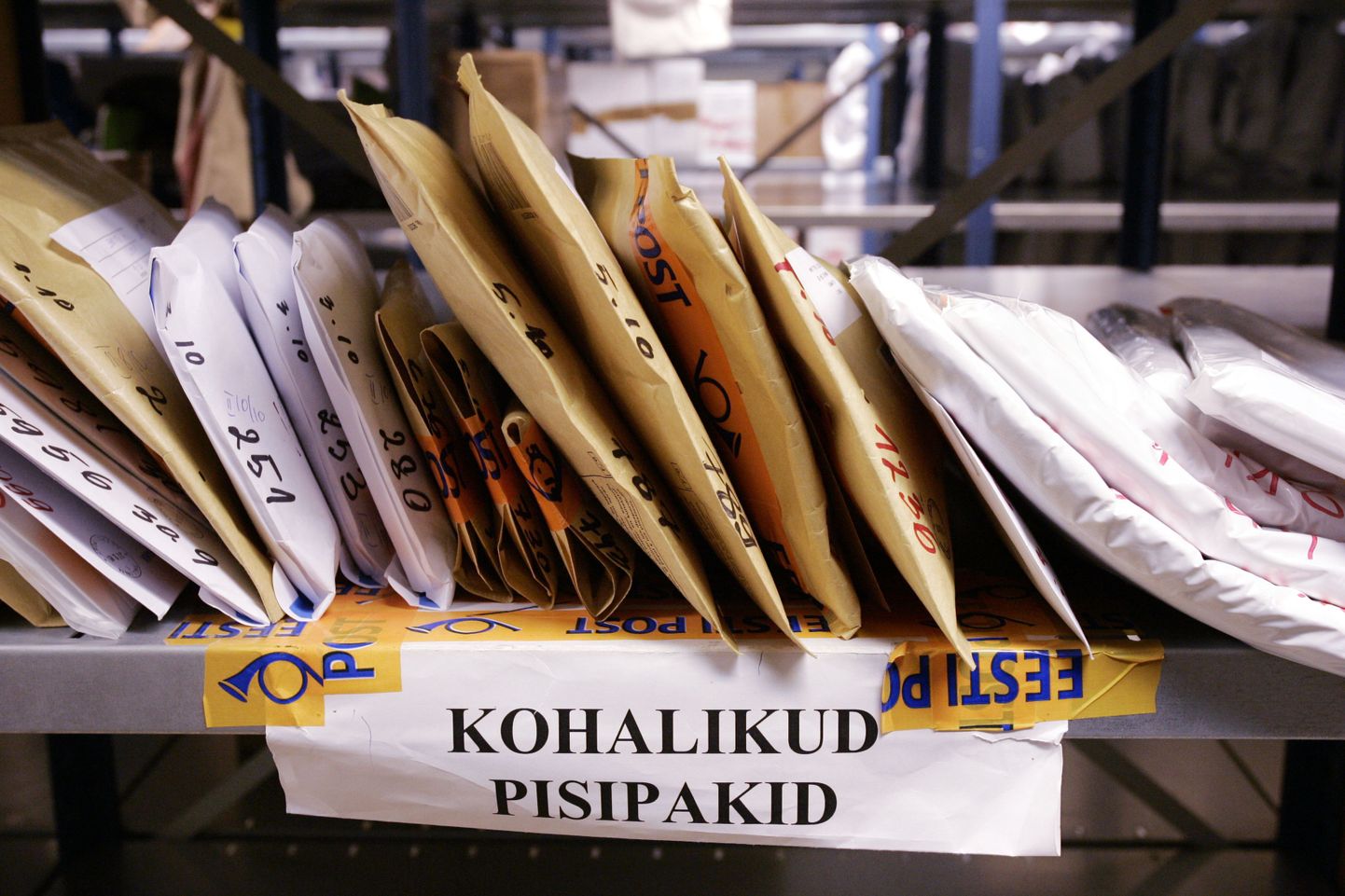 Saadetised postkontoris.



at/Foto:ANDRES TEISS