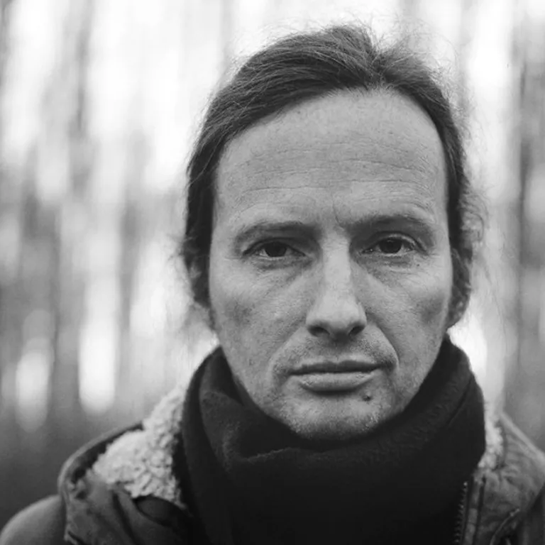 Igauņu rakstnieks Mehiss Heinsārs.
