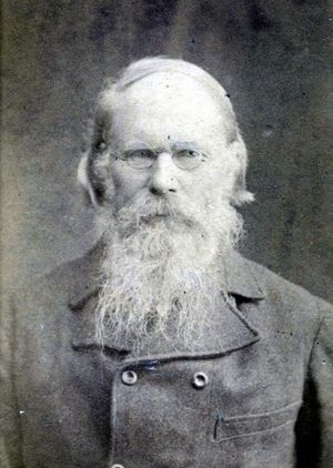 ADO KINGISSEPP ajavahemikus 1885-1892 tehtud fotol.