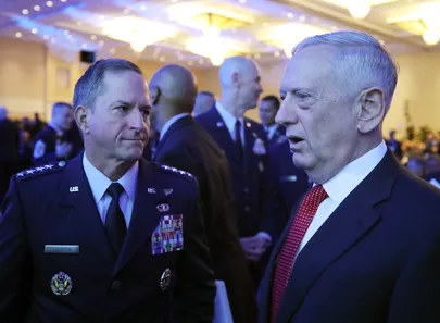 David L. Goldfein (vasakul) koos USA kaitseminister James Mattisega. Mark Wilson/Getty Images/AFP/Scanpix