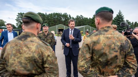 Nemčija pripravljena prevzeti odgovornost za evropsko varnost in razvijati brigado v Litvi