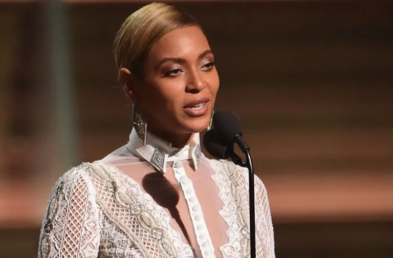 BEYONCÉ
