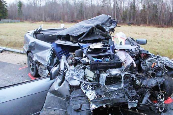 Kaks pesapallitähte hukkus mõnetunnise vahega autoavariis