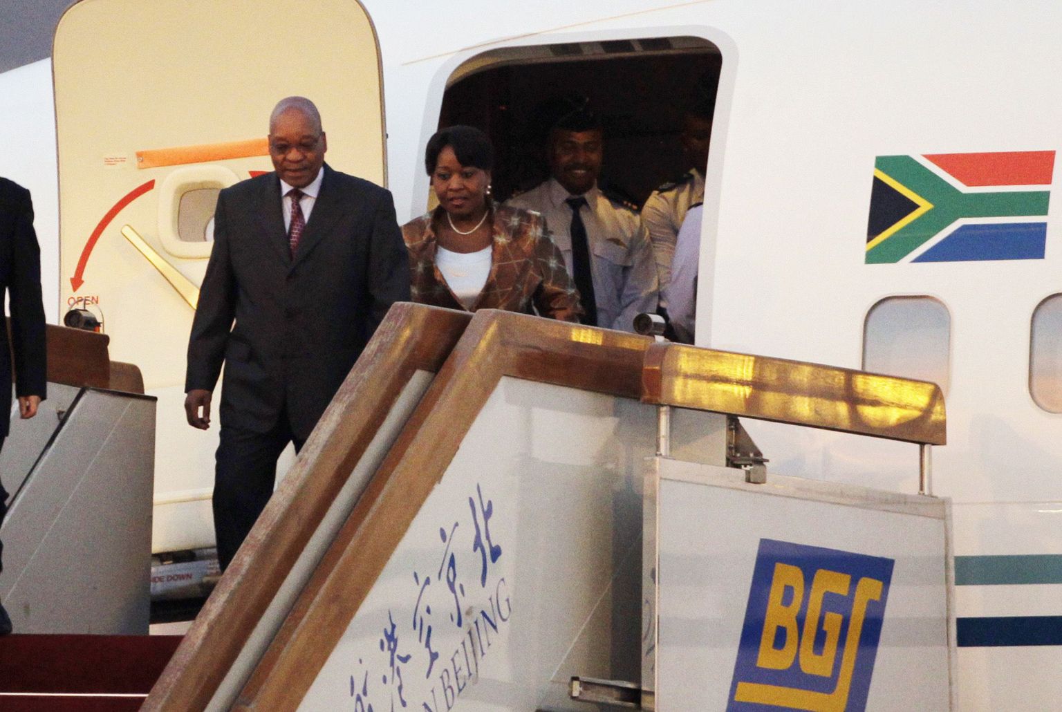 Lõuna-Aafrika president Jacob Zuma ja tema tulevane abikaasa Gloria Bongi Ngema.