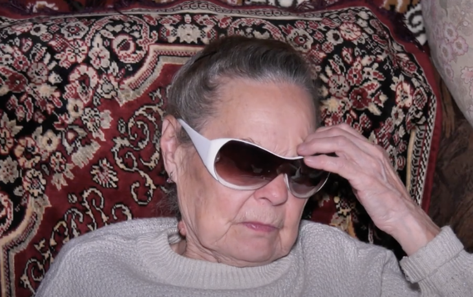 Valentina, kes kelmidele kümneid tuhandeid andis.