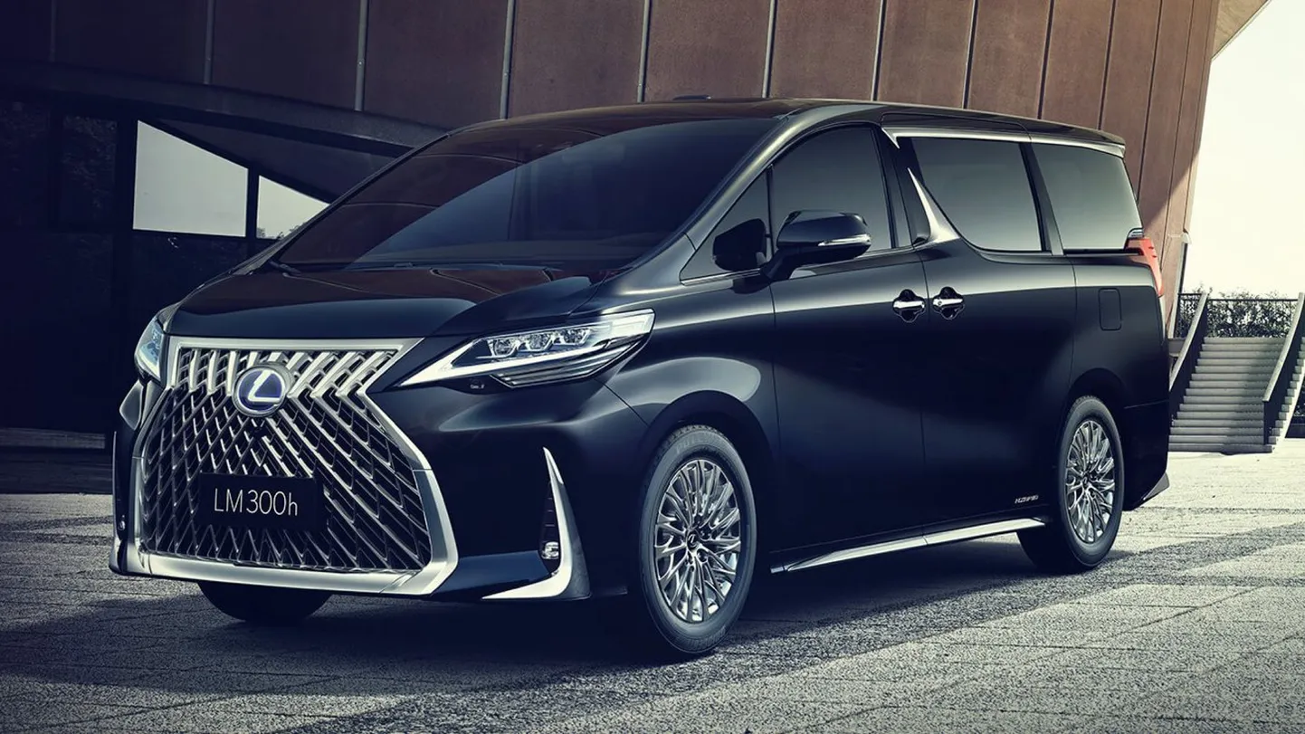 Lexus LM