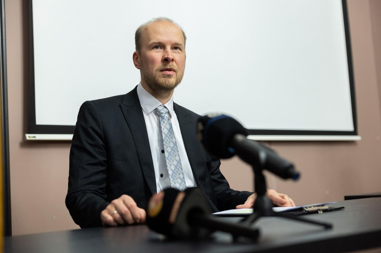 Vabariigi valimiskomisjoni esimehe Oliver Kase põhitöö on Tallinna ringkonnakohtu kohtuniku amet.