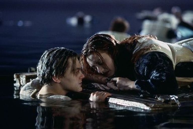 Kaader filmist «Titanic». Pildil Kate Winslet (Rose) ja Leonardo DiCaprio (Jack)