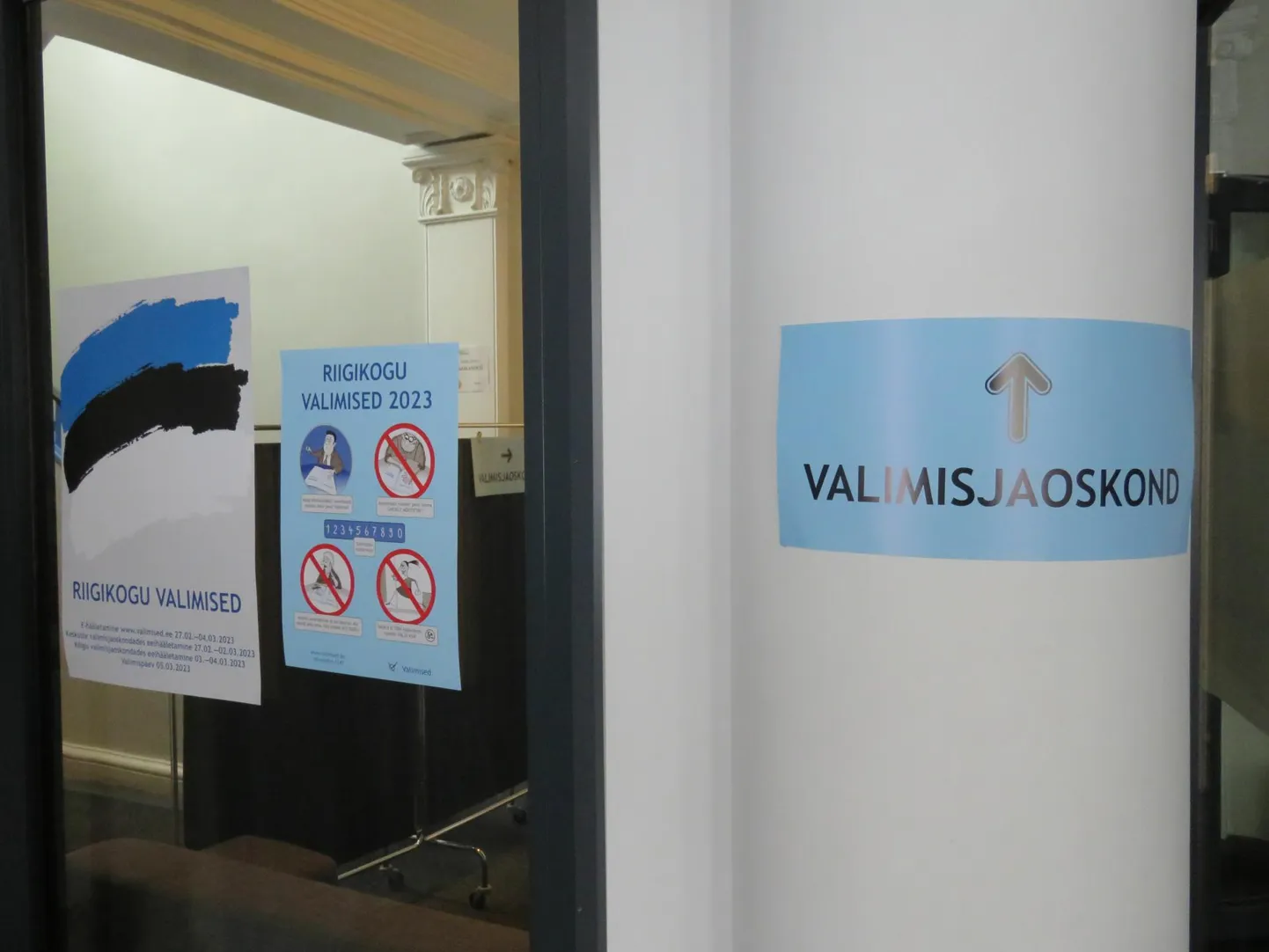 Valimisjaoskonnad on avatud kella 20-ni õhtul.